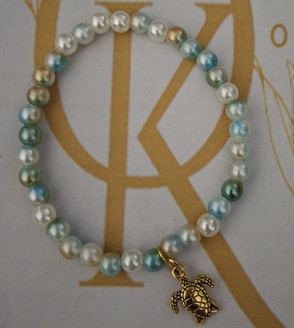 By the Sea -Imitation Pearl Beaded Bracelet: w/Sea Turtle Charm  (Single)